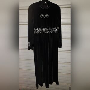 Size Medium Vintage Disney Black Long Velvet Dress Embroidered Velour